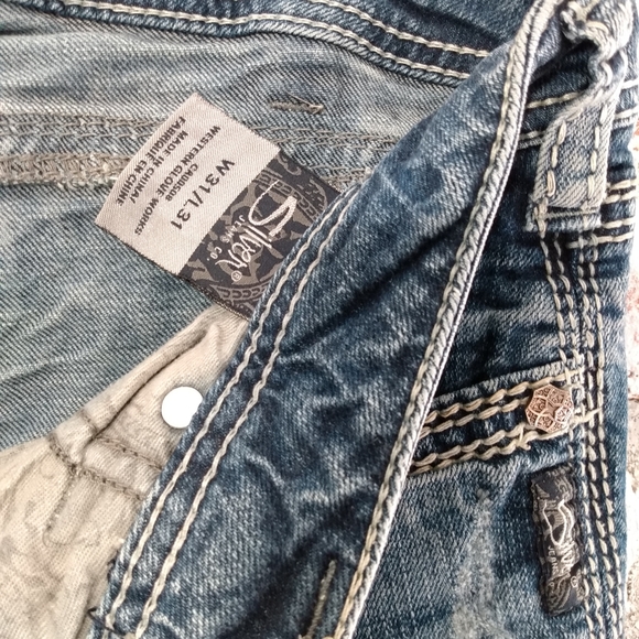 Jeans - Picture 1 of 4